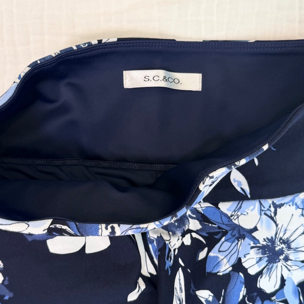 SC & CO Skort Skirt Pull On Medium Blue White Floral Pickleball Golf Athleisure - Picture 6 of 11